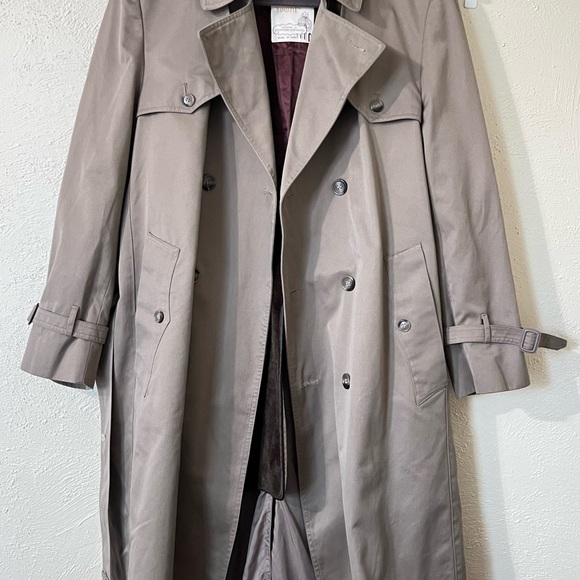 ‏Vintage 80s London Towne Beige/Gray Trench Coat – Size 42 Regular (Men’s Large) - Picture 1 of 12